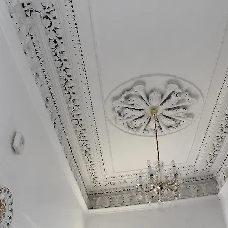 Ferry House Bed & Breakfast Dun Laoghaire