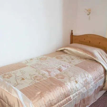 Bed & Breakfast Ferry House *